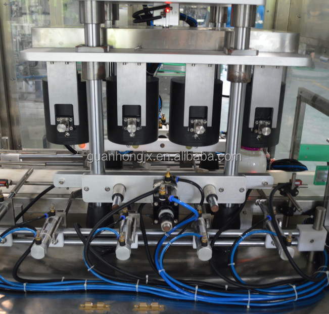 Machine à bouchon de bouteille à vis linéaire à action pneumatique pour flacons ronds 320 KG