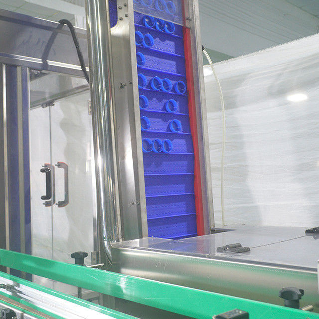 Machine automatique de remplissage de liquide de 5L d'huile de cuisson et d'huile de coco avec 8 têtes de remplissage