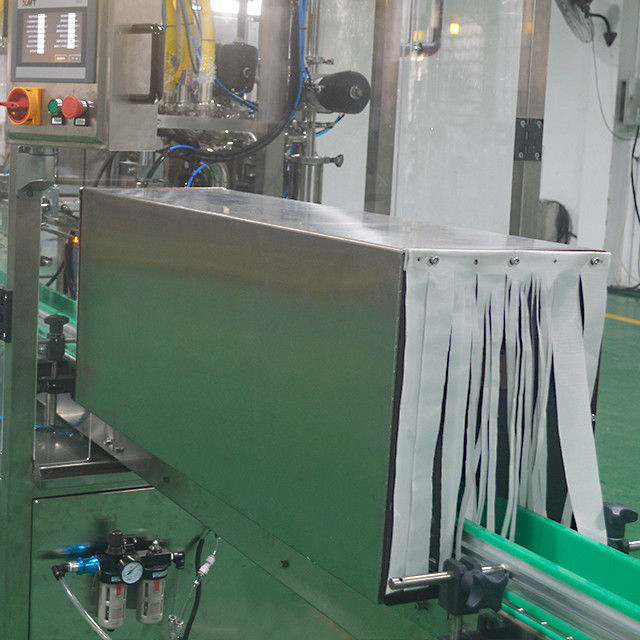 Ligne de production 2023 1000 bouteilles par heure avec 4 buses de remplissage de bouteilles et pompe à piston