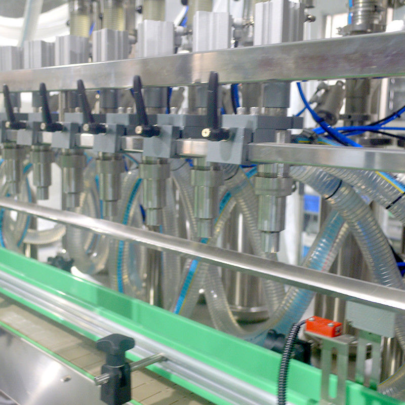 1-10L machine de scellage de remplissage de bouteille pour lubrifier l'huile moteur huile moteur solution d'huile dans les usines de fabrication
