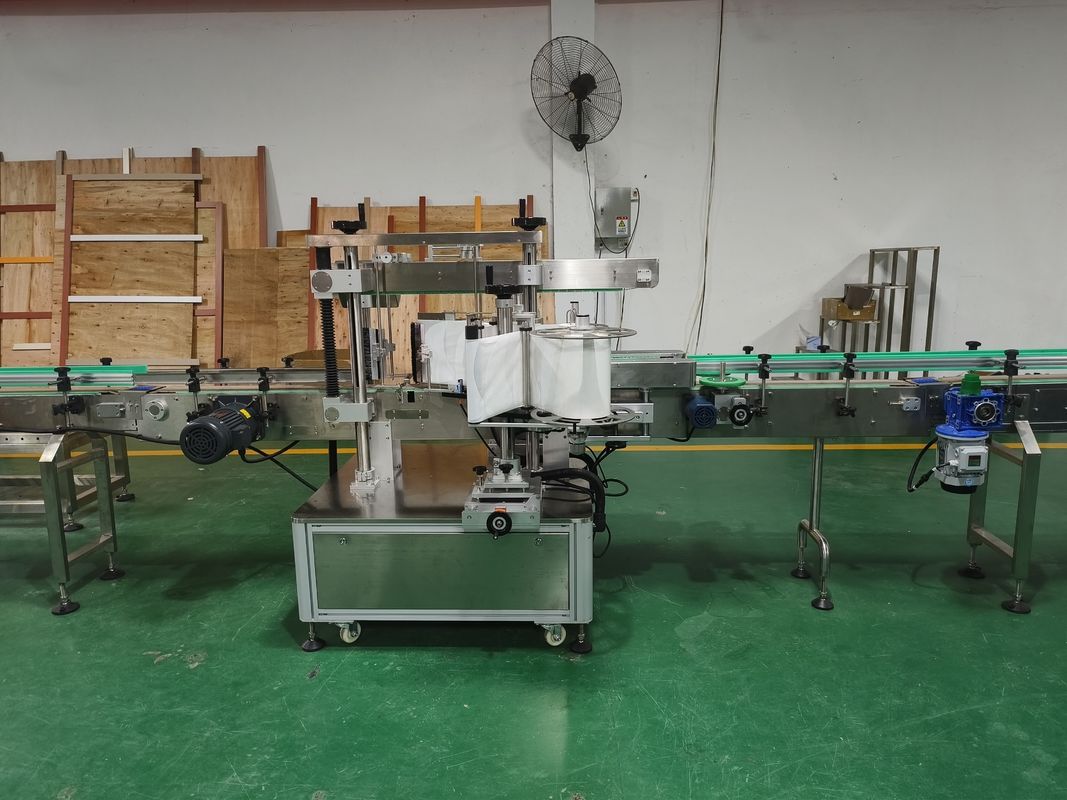 Ligne de production de détergent pour les shampooings et les lingettes de 25 kW avec étiquetage et couvercle à double face