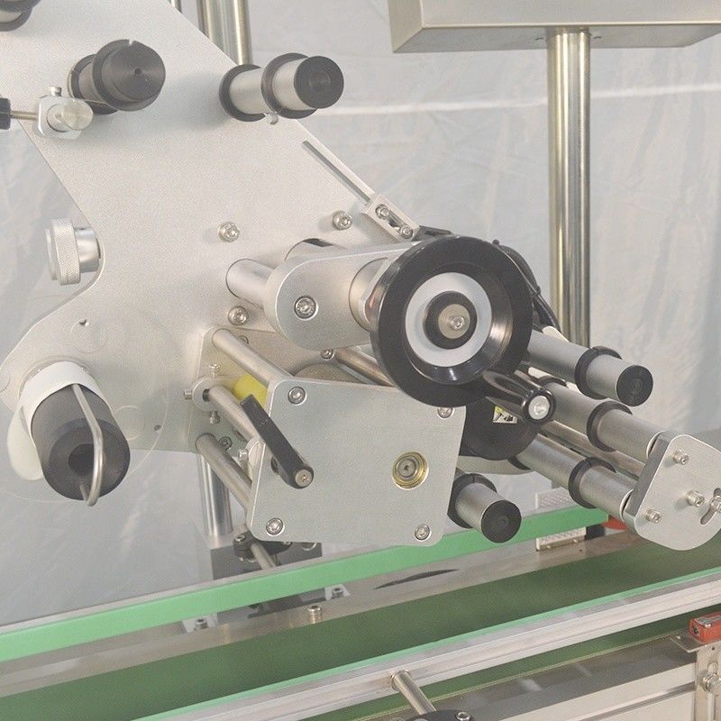 Components moteurs de base Machine d'étiquetage automatique de sacs en plastique pour boîtes/emballages de bouteilles