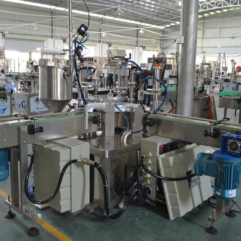 Machine électrique de remplissage de bouteilles de parfums pour la production automatique