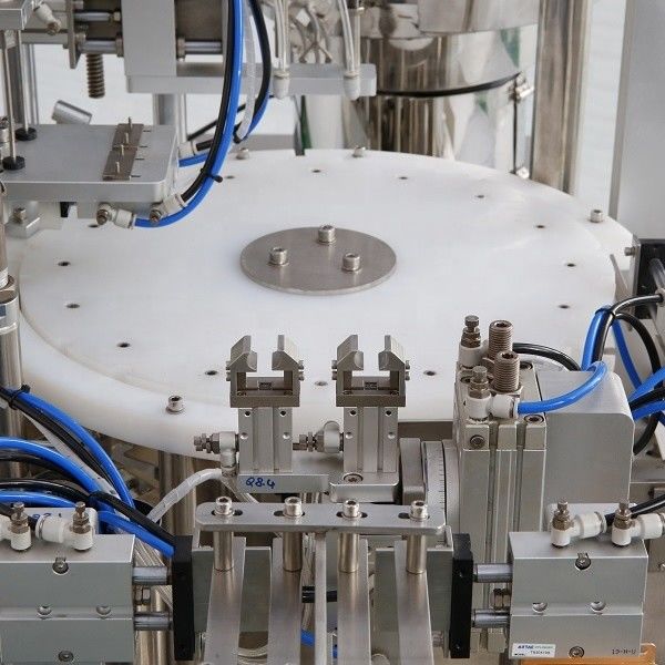 1000BPH Gels certifiés CE Réactifs Seringues 2 têtes Machine de remplissage pour le certificat CE