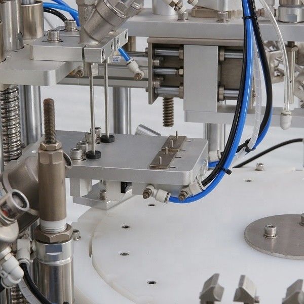 1000BPH Gels certifiés CE Réactifs Seringues 2 têtes Machine de remplissage pour le certificat CE