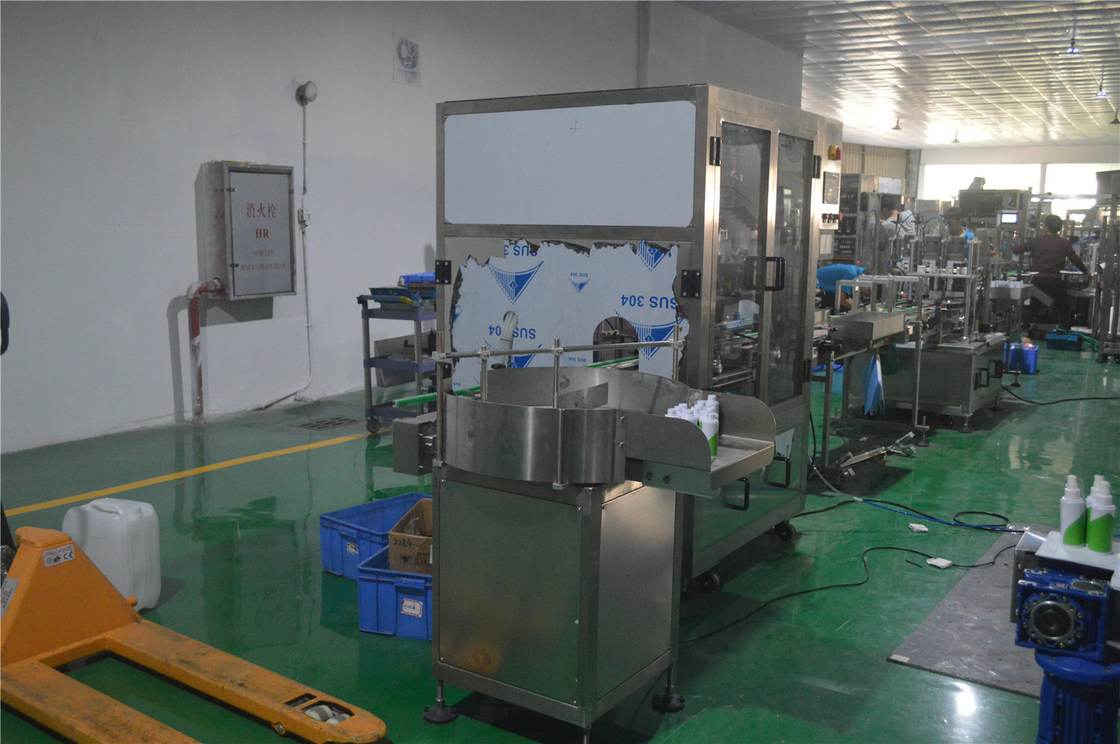 16 têtes bouteille de soins de la peau pompe péristaltique machine de remplissage ligne de production pour la sortie