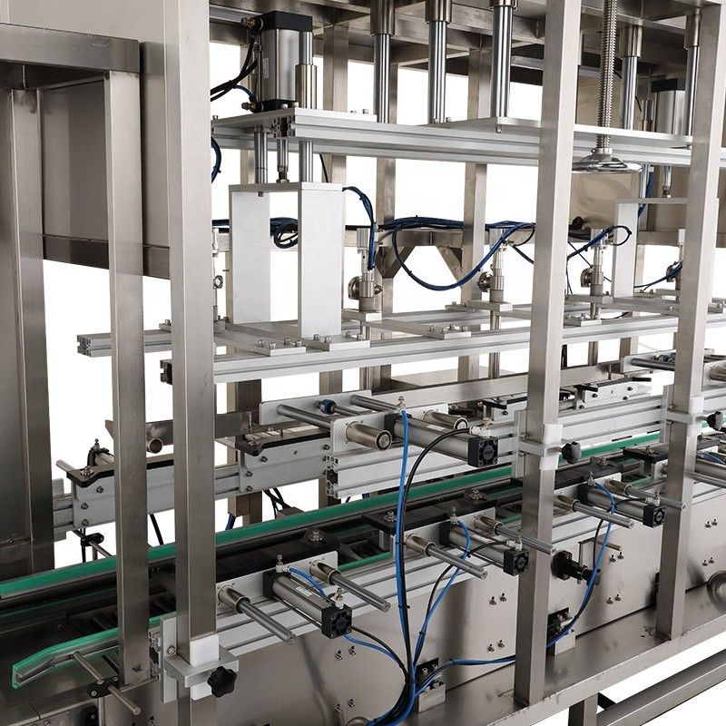 Matériau d'emballage en papier 5 Machine automatique de remplissage de liquide à buse pour produits chimiques