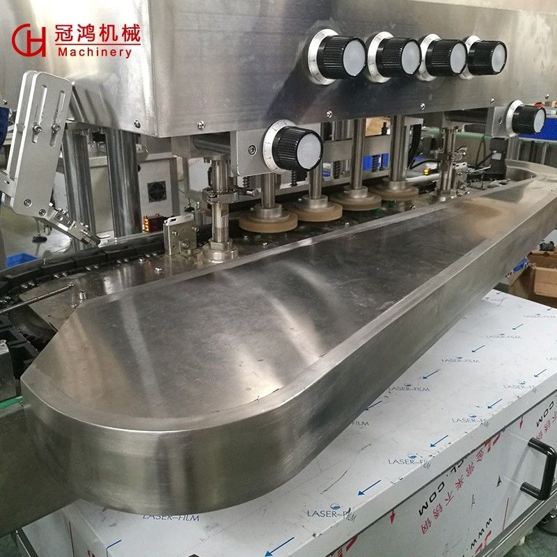 Machine de couvercle de bouteille en verre de petite capacité pour les huiles essentielles et les huiles médicamenteuses