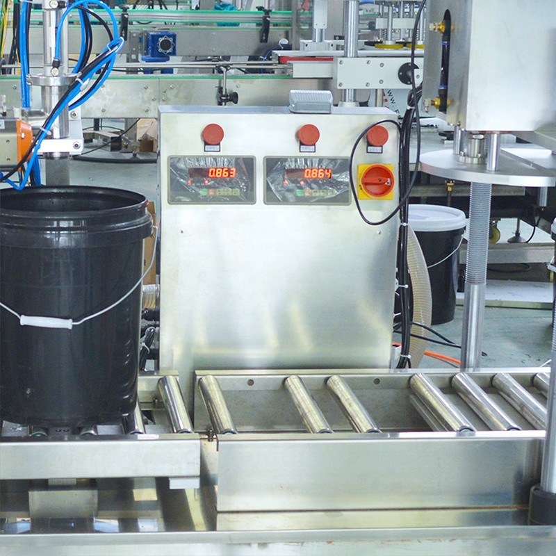 2 têtes machine de remplissage semi-automatique de poids pour liquide/huile/lubrifiant/chimique 5-50L