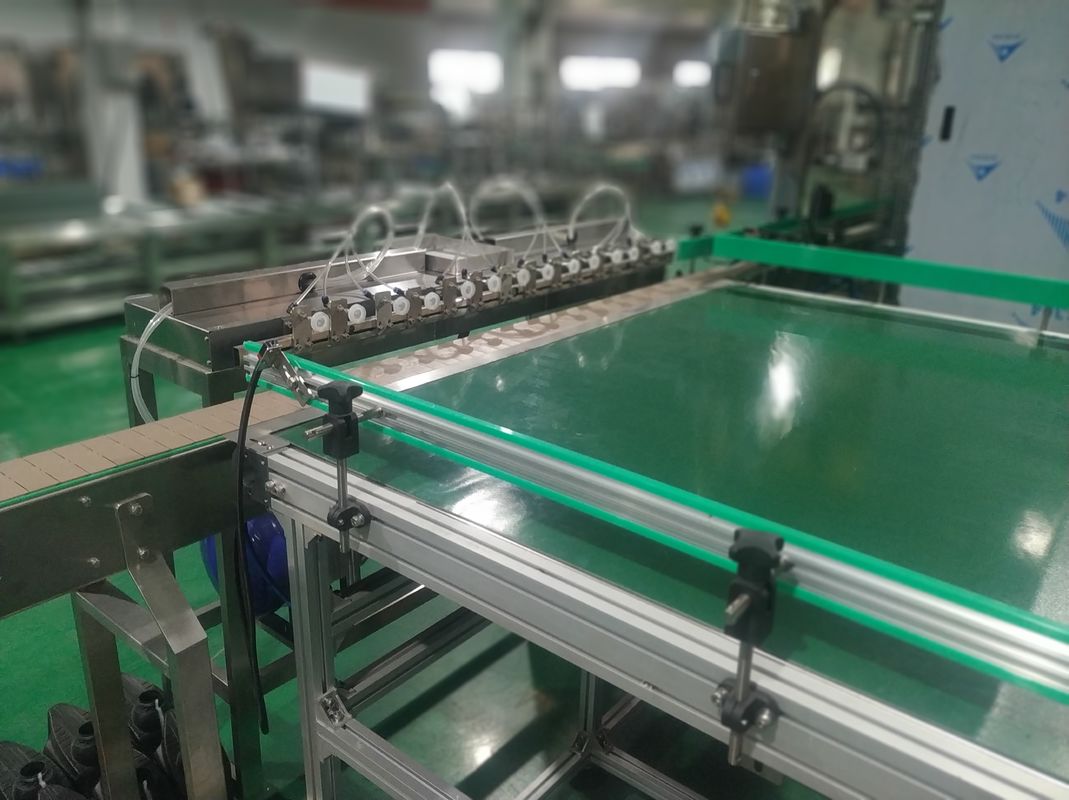 Machine de remplissage automatique à base d'huile alimentaire directe de l'usine, machine de remplissage à base d'huile de coco